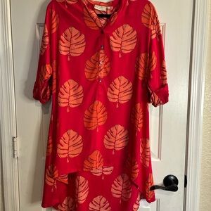 ELSA Vibrant Red and Orange Leaf Pattern Tunic
